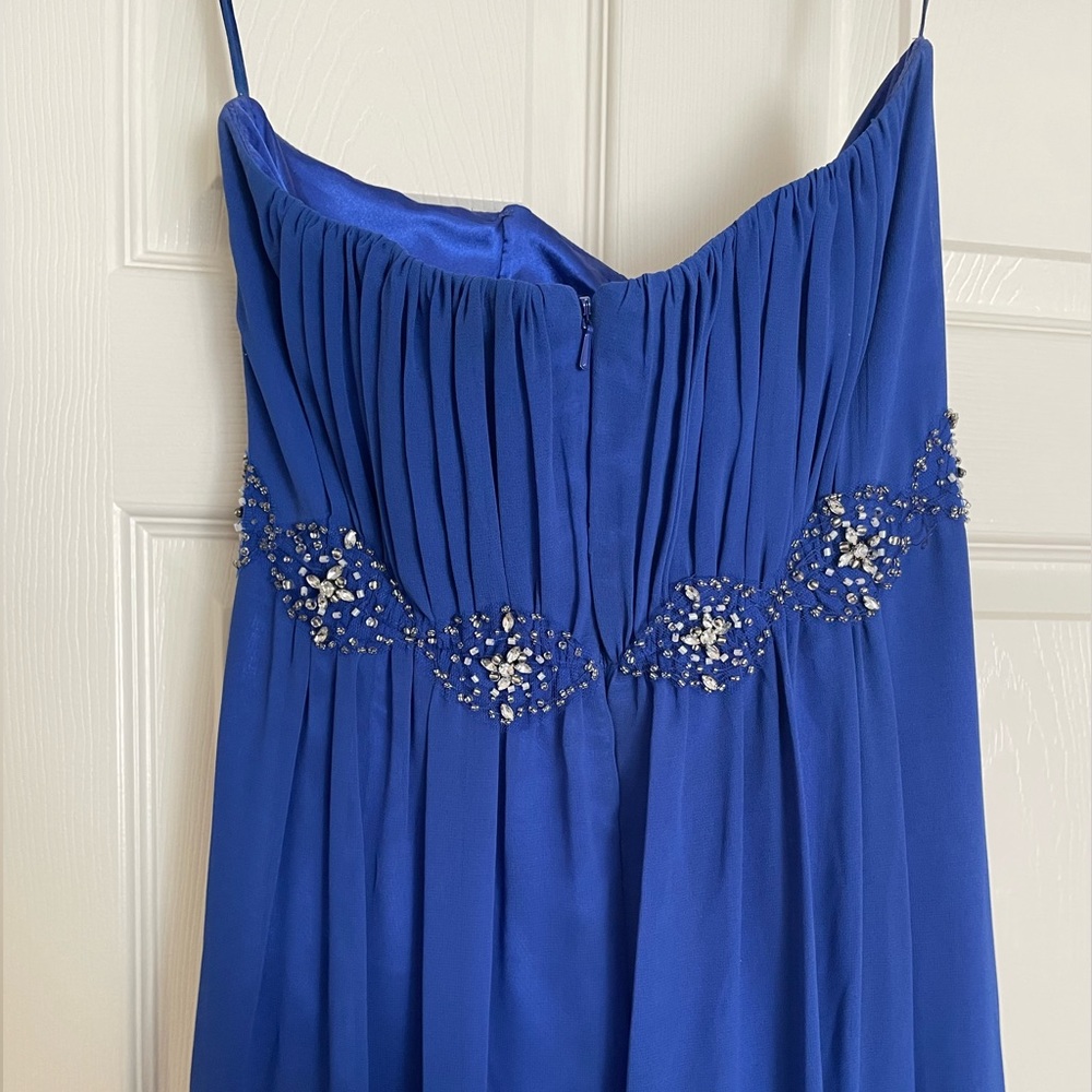 Gorgeous Royal Blue Formal Dress by Fiesta size M - Picture 4 of 7